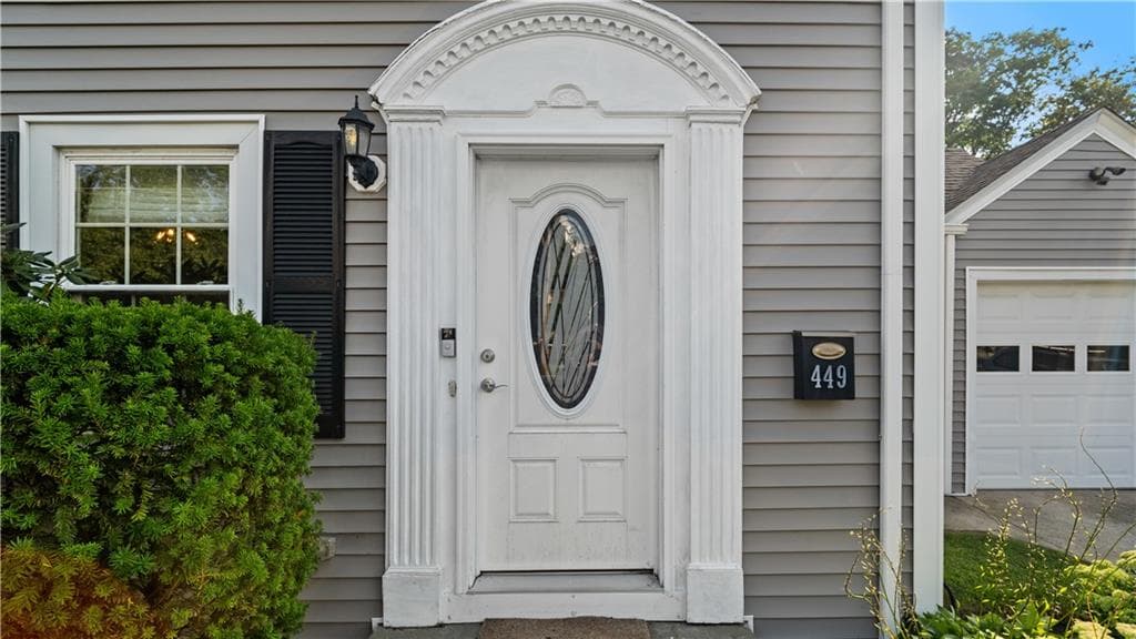 449 Pawtucket Avenue photo 3