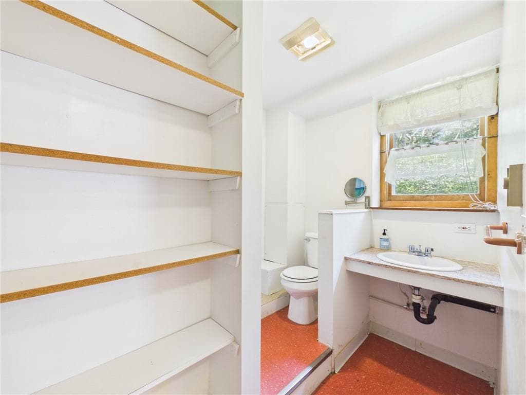 29 Oak Road photo 29
