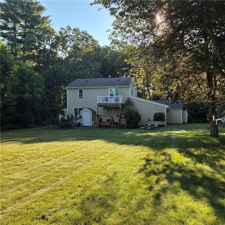 44 MAXWELL Drive photo 14