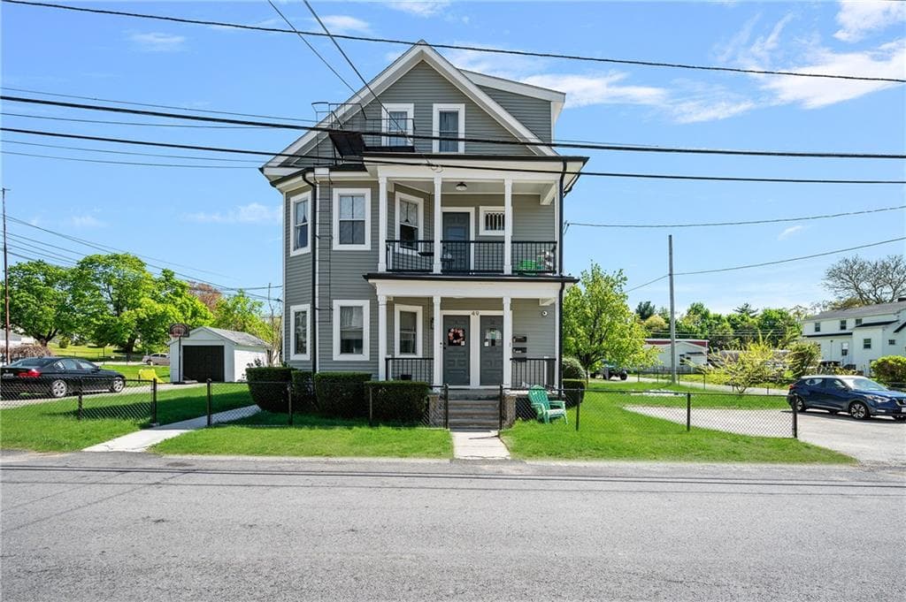 49 61 Emanuel Street photo 3