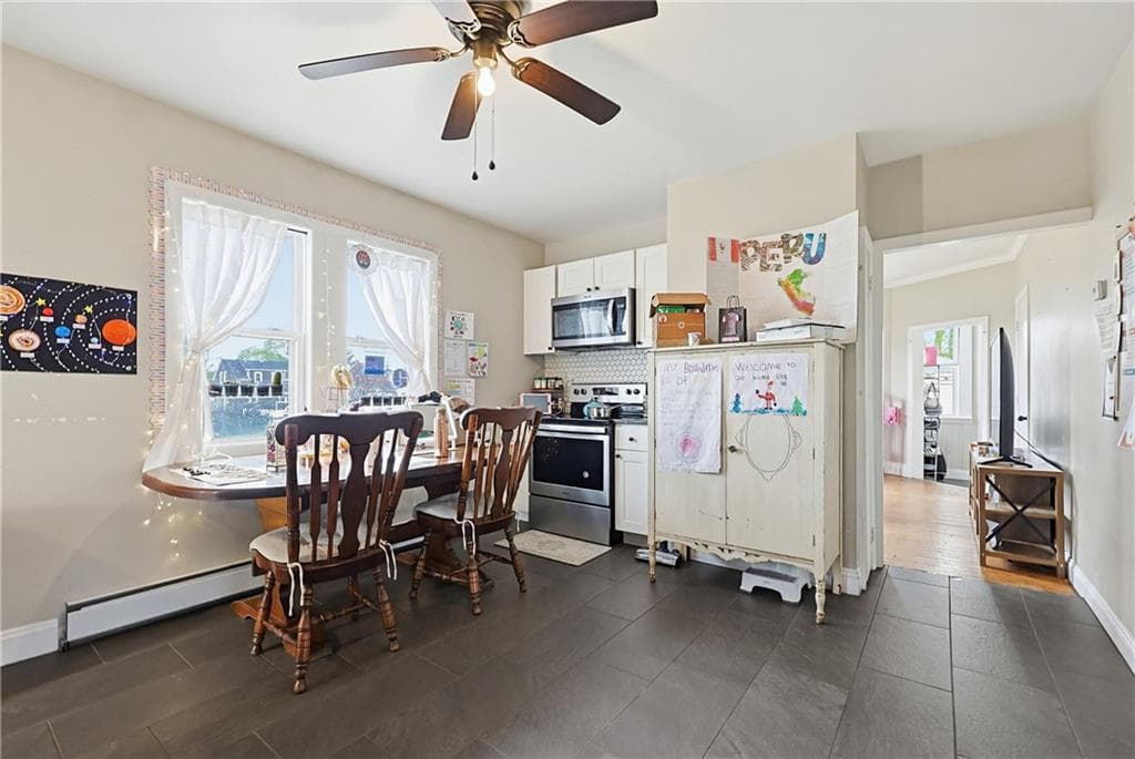 49 61 Emanuel Street photo 20