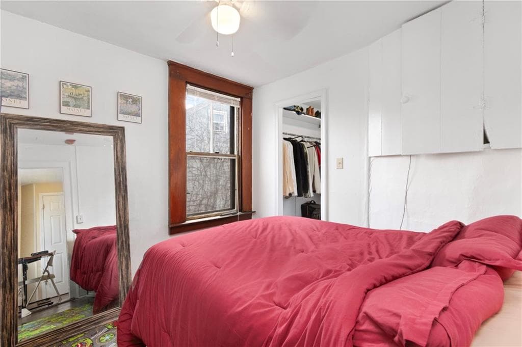 407 Benefit Street photo 18