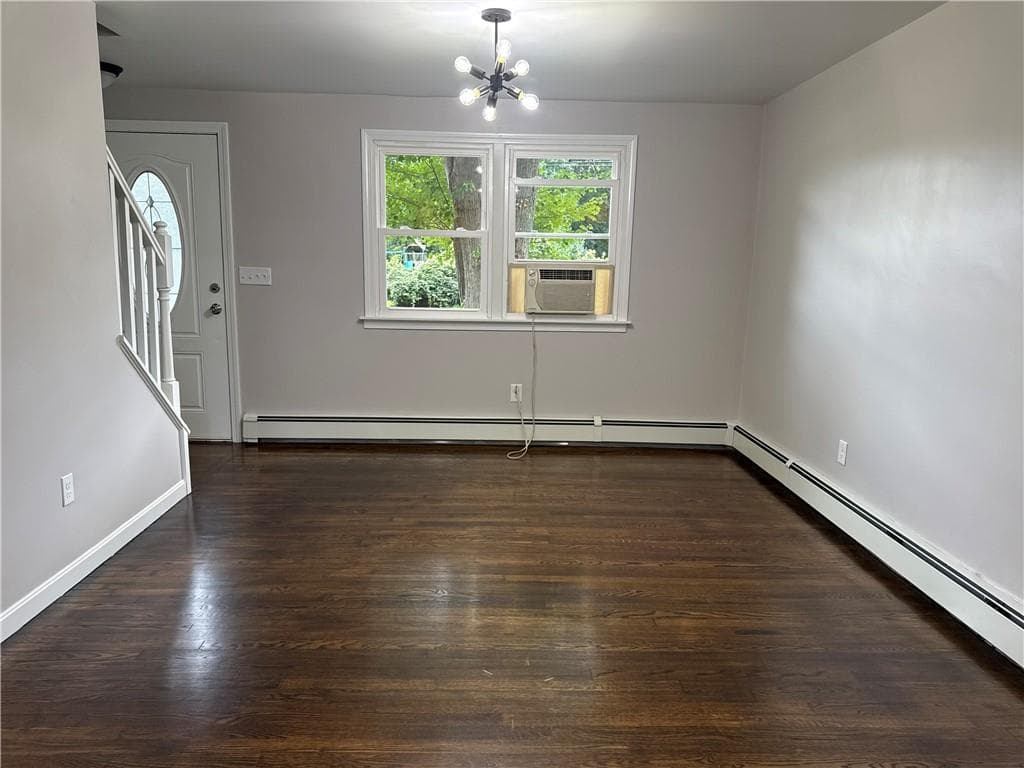 15 Baneberry Drive photo 9