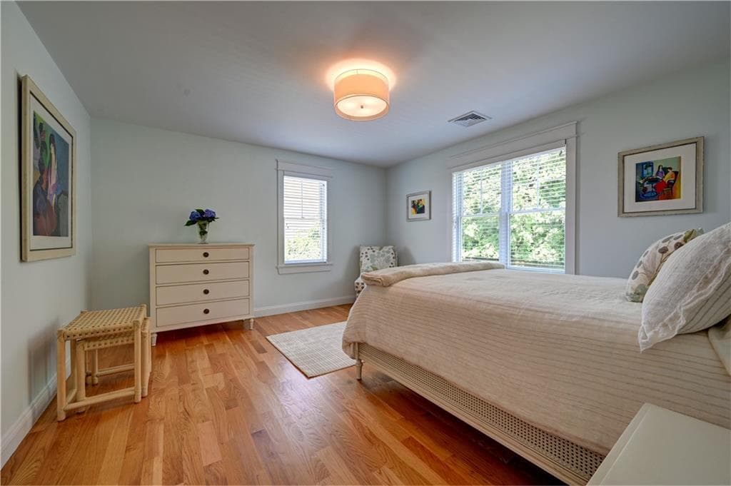 Single Family Residence at 57 Strawberry Lane, Portsmouth, photo 27 of 49