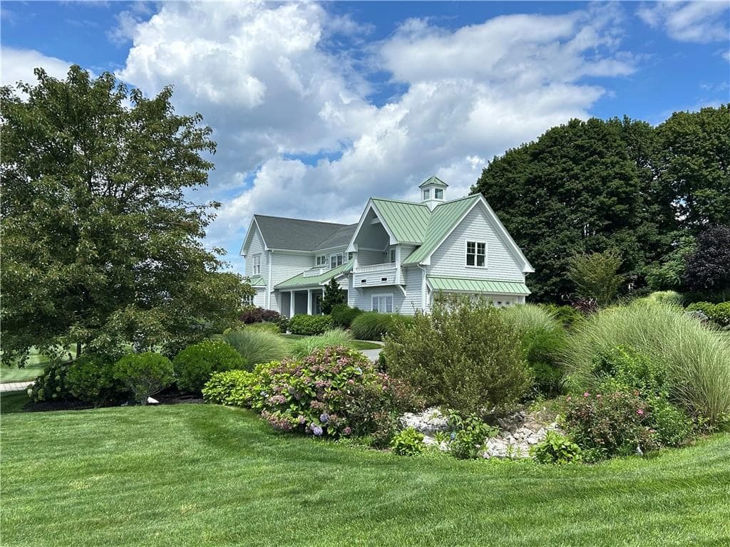Single Family Residence at 57 Strawberry Lane, Portsmouth, photo 2 of 49
