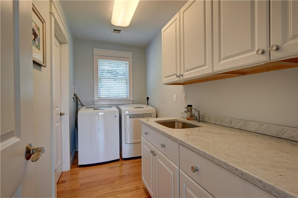 Single Family Residence at 57 Strawberry Lane, Portsmouth, photo 36 of 49