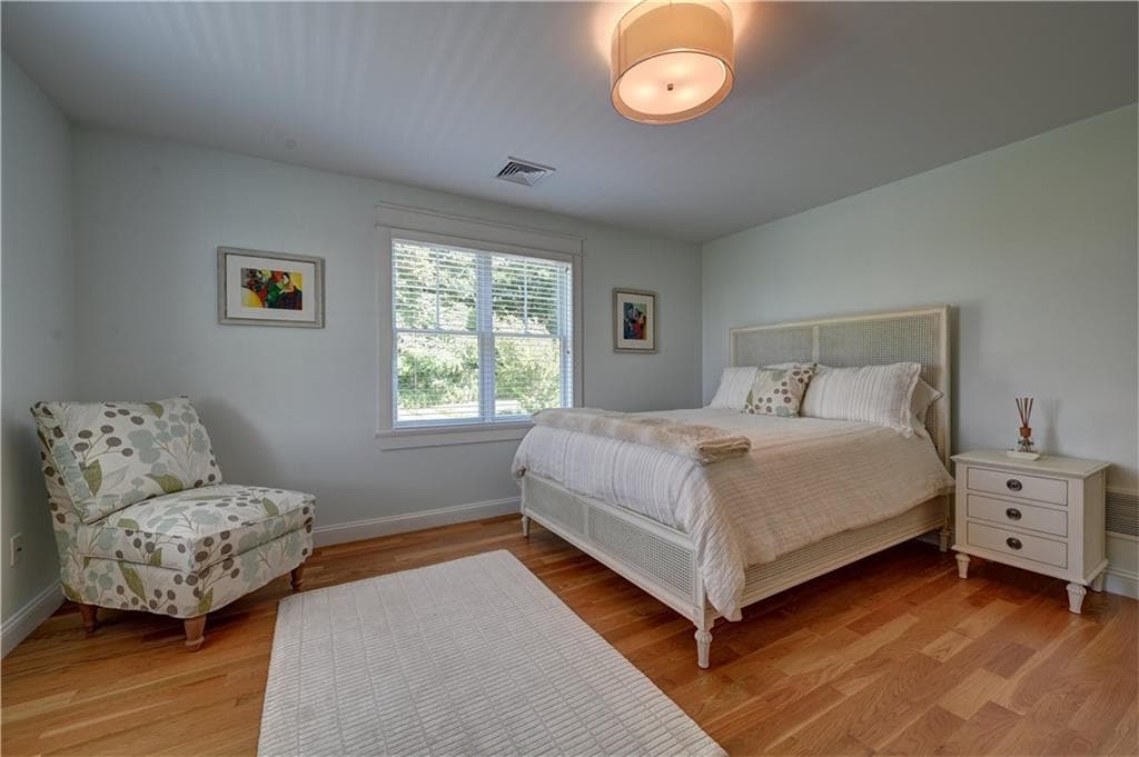 Single Family Residence at 57 Strawberry Lane, Portsmouth, photo 28 of 49