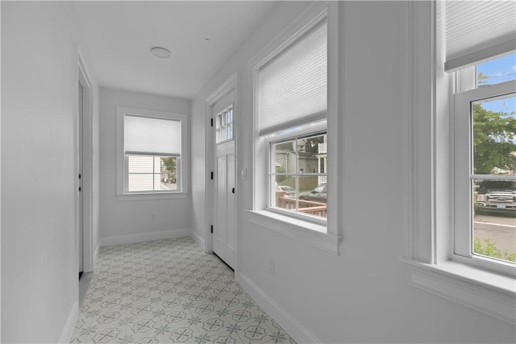 Single Family Residence at 34 East Bowery Street, Newport, photo 3 of 30