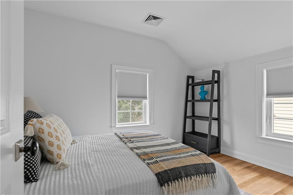 Single Family Residence at 34 East Bowery Street, Newport, photo 18 of 30