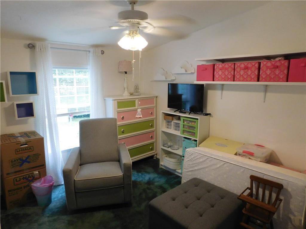 Single Family Residence at 114 Sandy Bottom Road, Coventry, photo 11 of 26