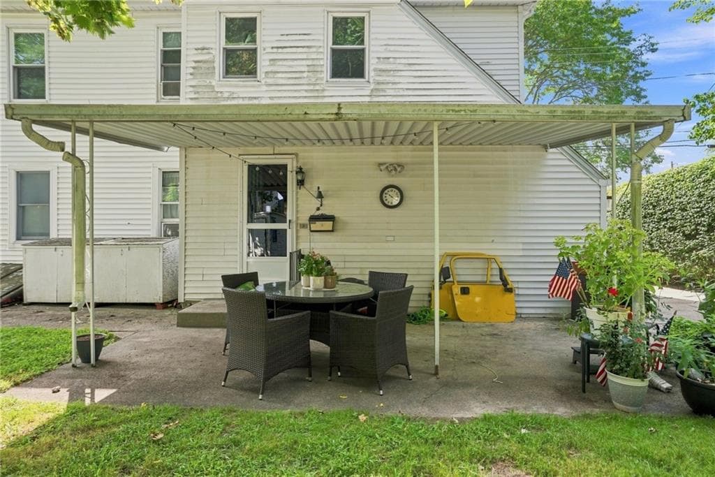 Multi Family at 41 Mount Hope Avenue, Bristol, photo 27 of 28