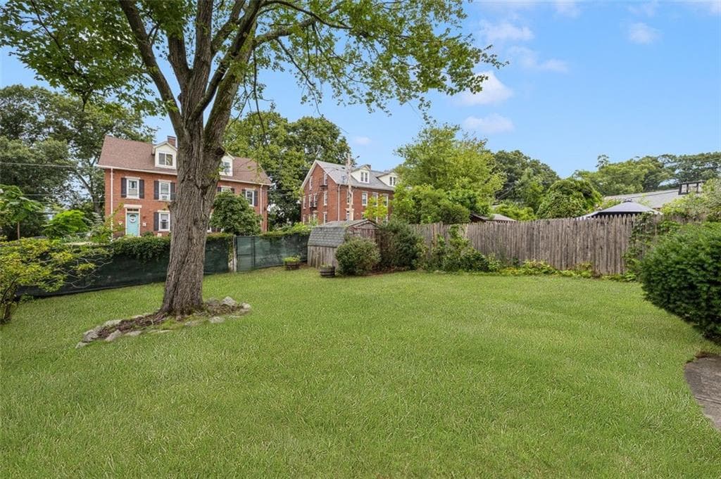 25 Blackstone Street photo 47