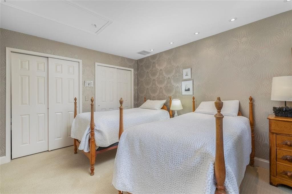 Condominium at 56 Seal Island Road, Bristol, photo 37 of 50