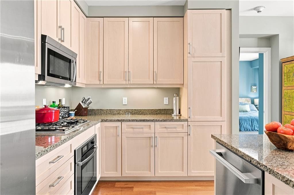 200 Exchange Street UNIT 1014 photo 7