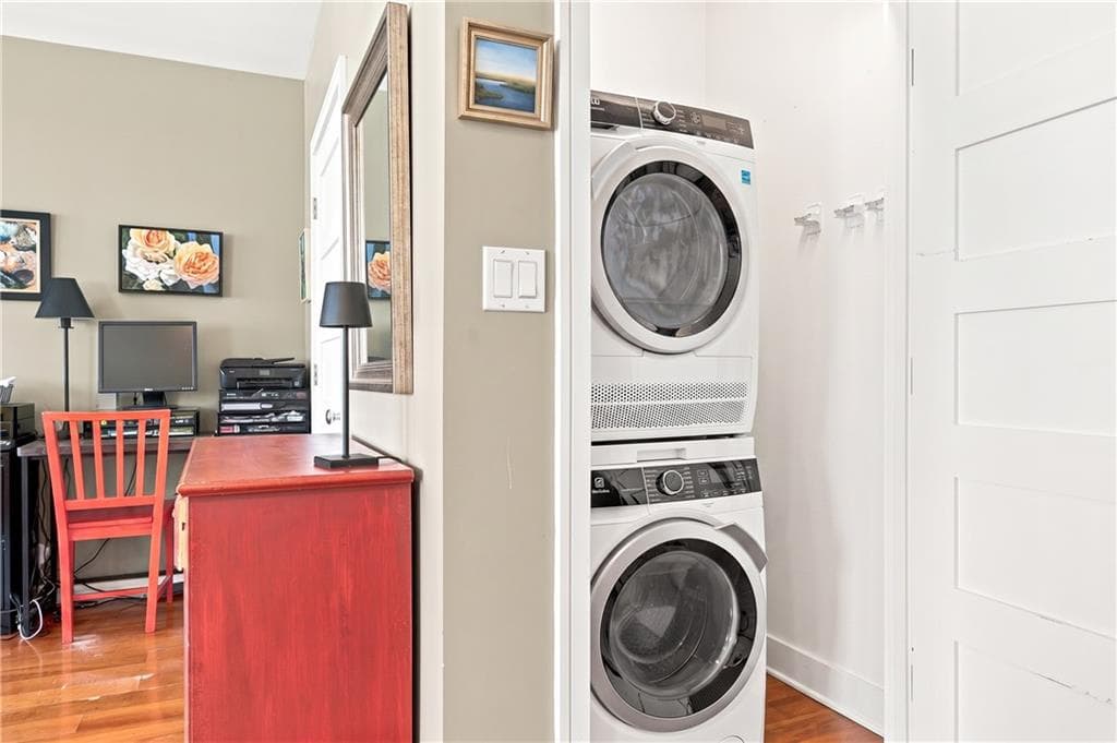 200 Exchange Street UNIT 1014 photo 20