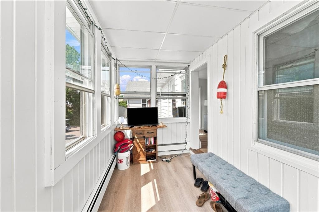 76 Pleasant Street photo 13