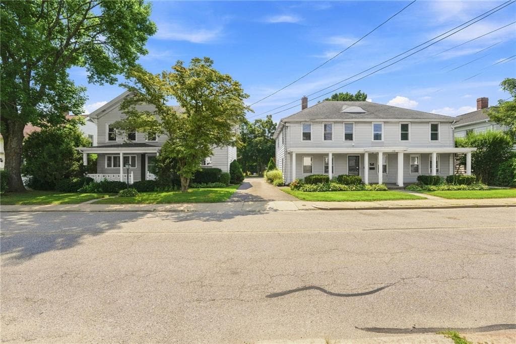 76 Pleasant Street photo 12