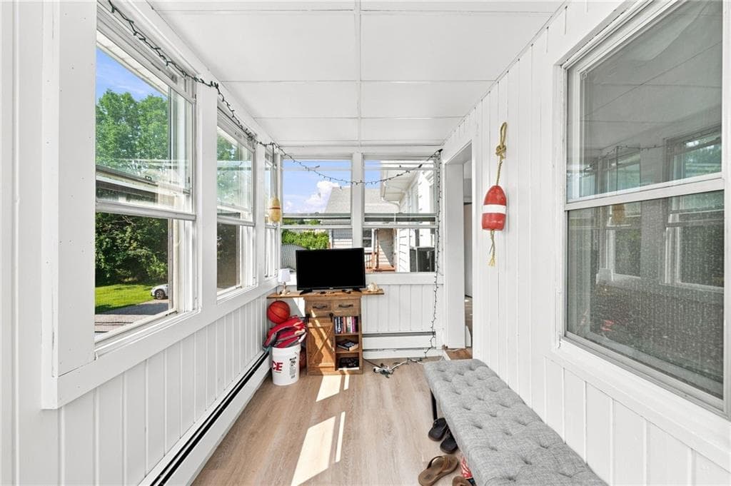 76 Pleasant Street photo 14