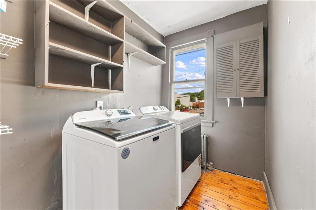 78 Pleasant Street photo 34