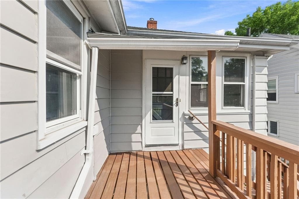 78 Pleasant Street photo 18