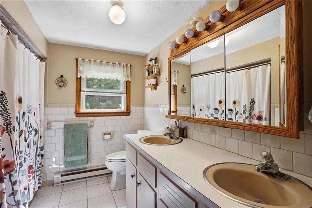 1564 Victory Highway photo 10