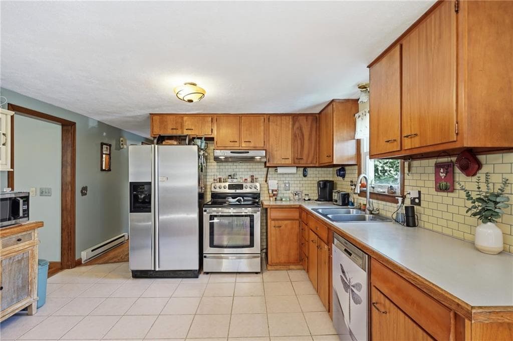 1564 Victory Highway photo 15