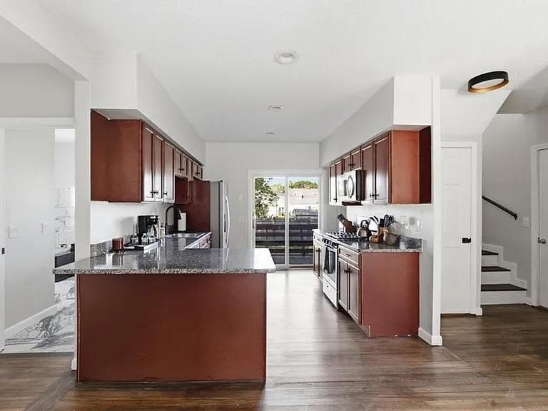 59 bourne Avenue photo 15
