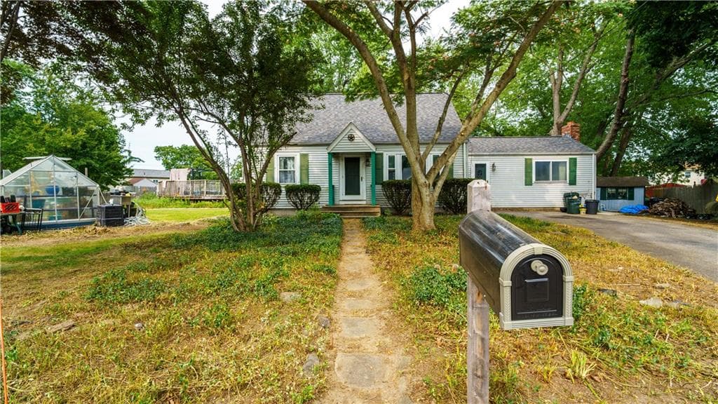 27 Lydick Avenue photo 2
