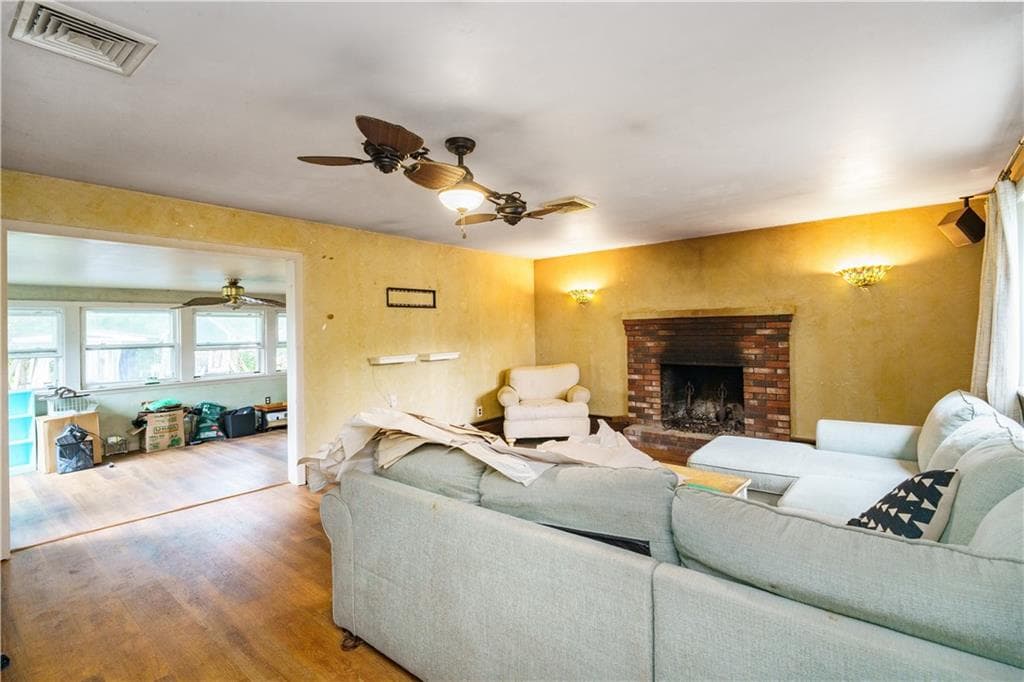 27 Lydick Avenue photo 3