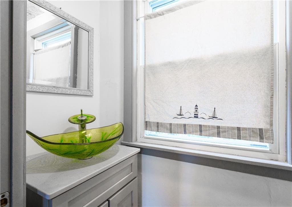 27 Lydick Avenue photo 10