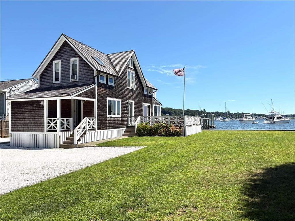36 Riverside Avenue photo 2