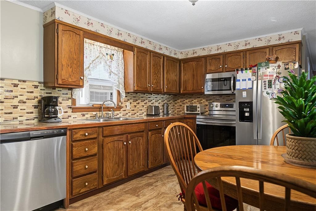 69 Thomas Street photo 7