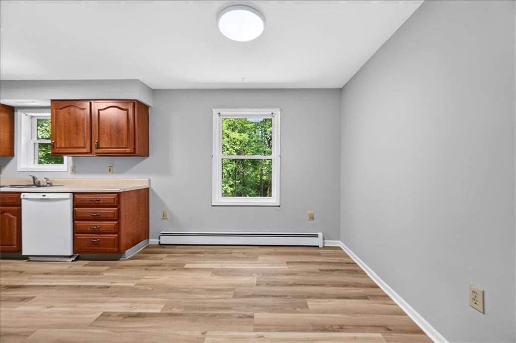 40 Thurston Drive photo 13