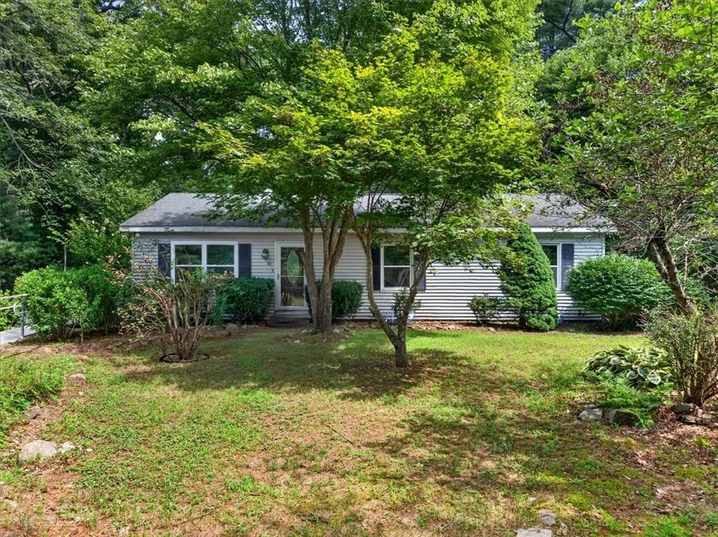 40 Thurston Drive