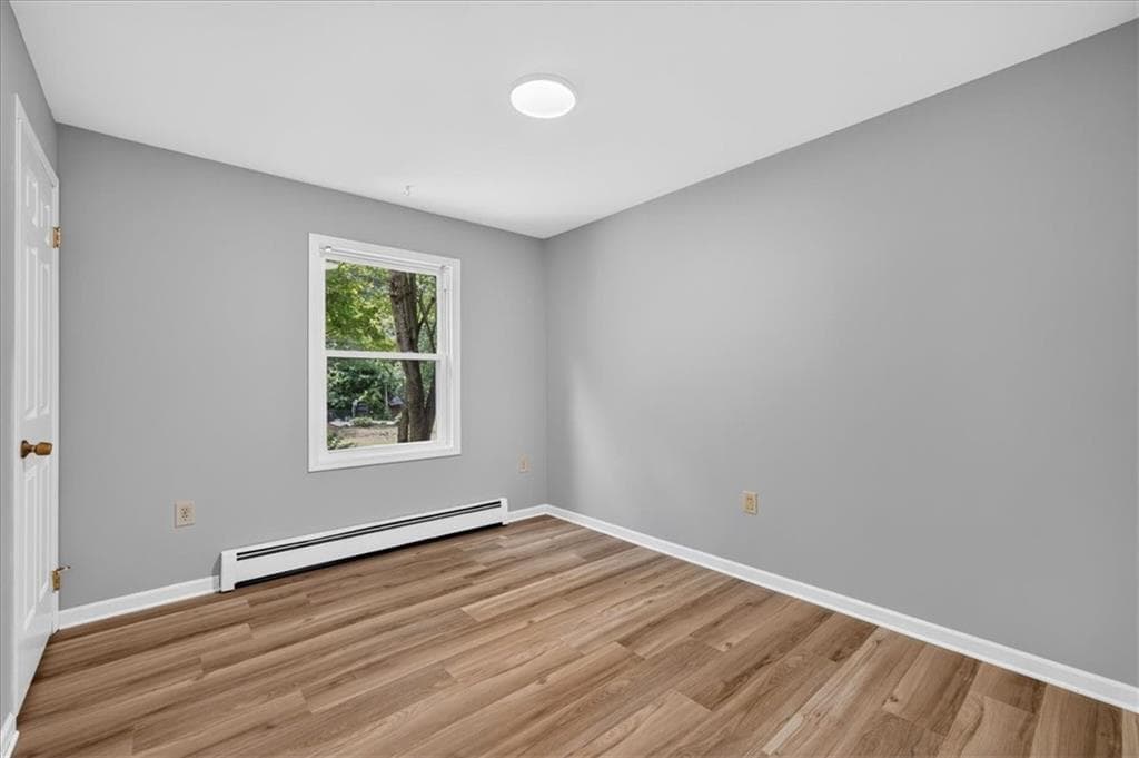 40 Thurston Drive photo 19