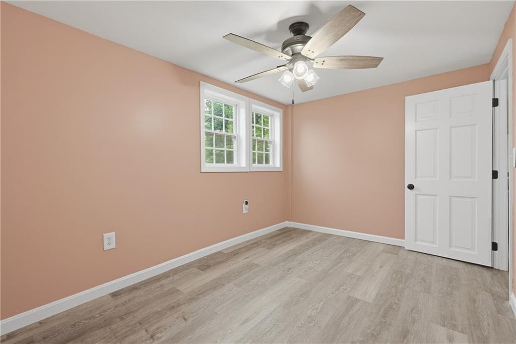 Single Family Residence at 12 Mill Road, Richmond, photo 23 of 25