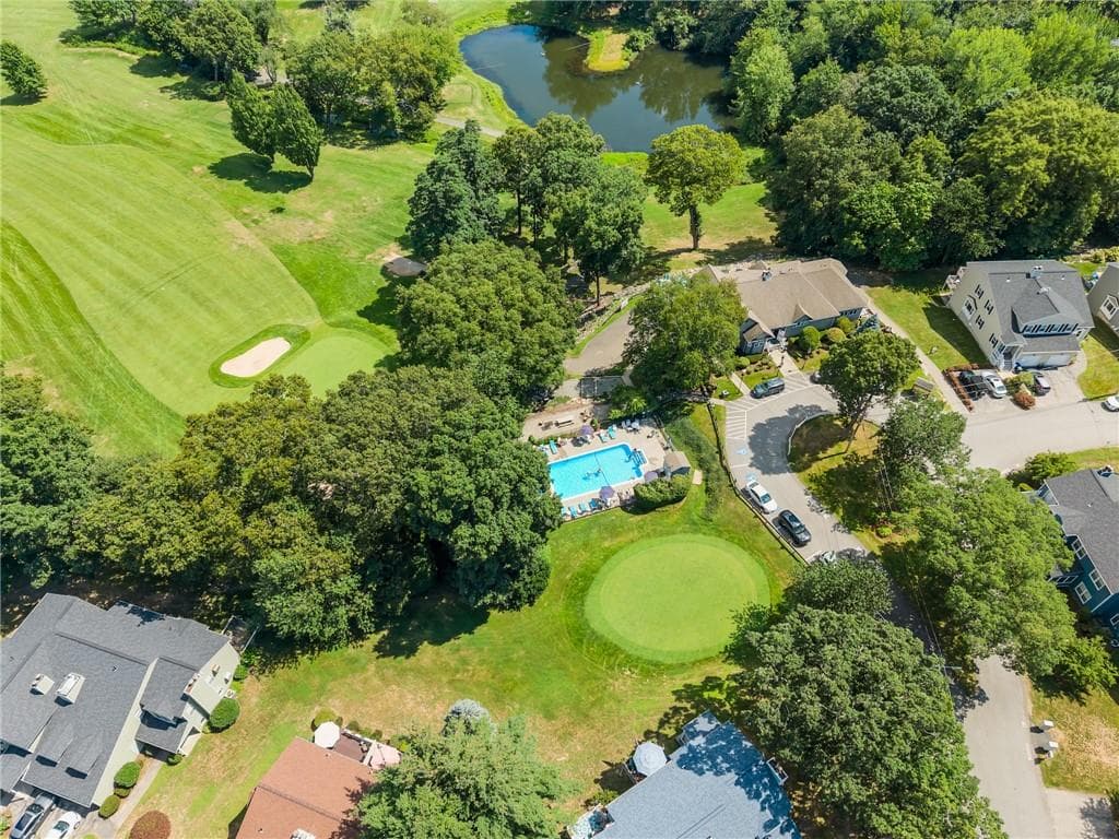 10 Cutters Green UNIT B photo 43