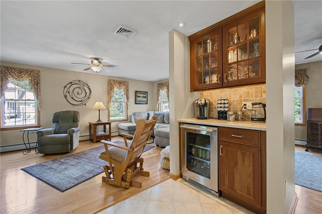 5 Lauretta Lane photo 10