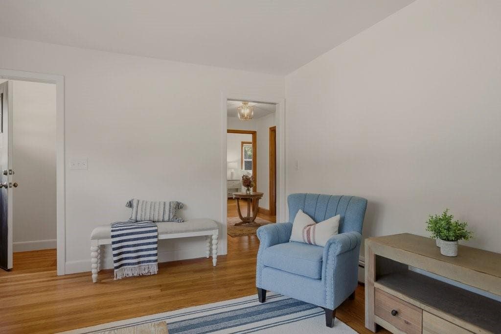 Single Family Residence at 205 Lincoln Avenue, Barrington, photo 8 of 42