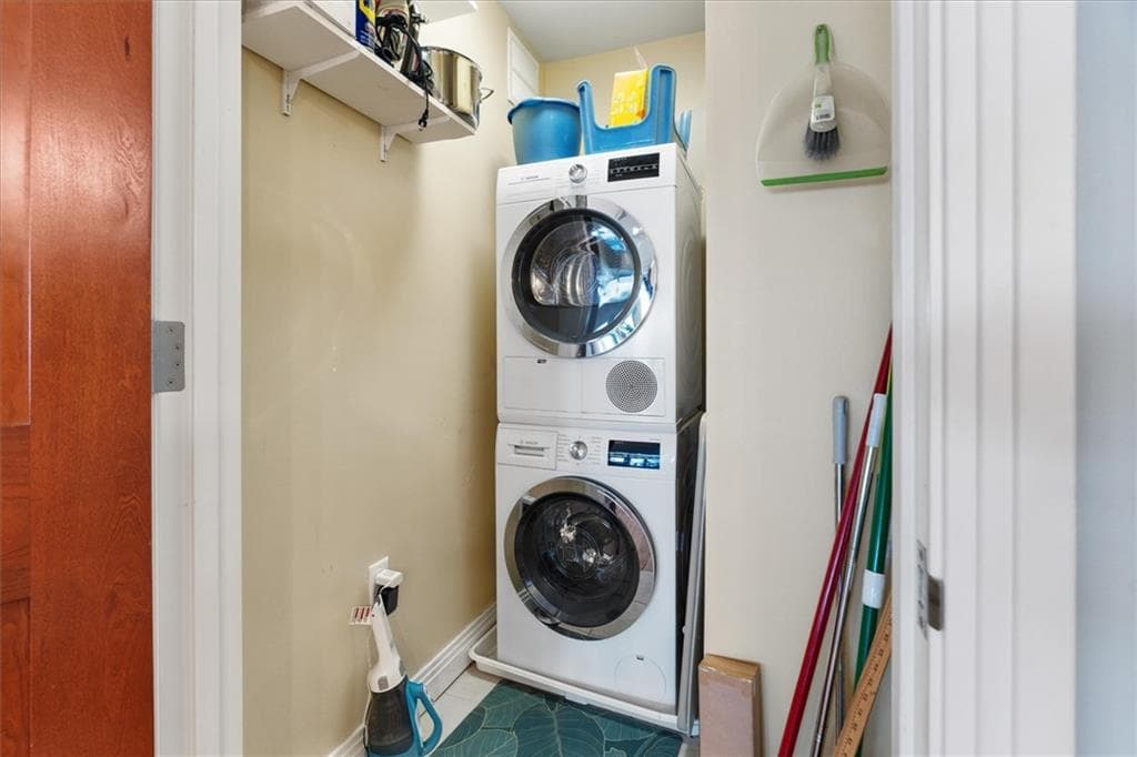 345 Thames Street UNIT 205N photo 28