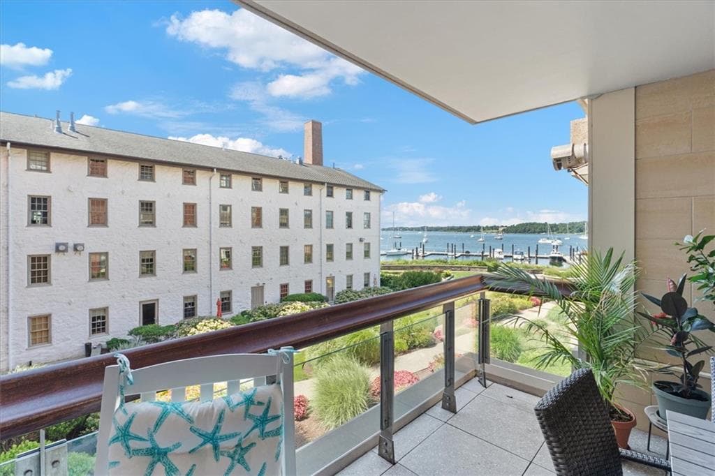345 Thames Street UNIT 205N photo 31