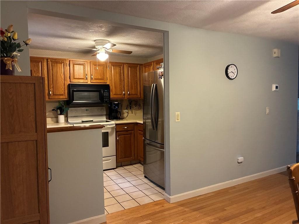 20 Pheasant Run UNIT C photo 6