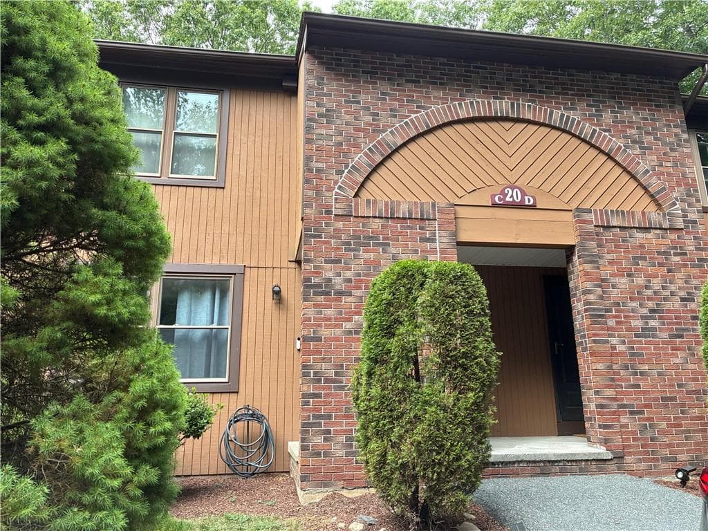 20 Pheasant Run UNIT C