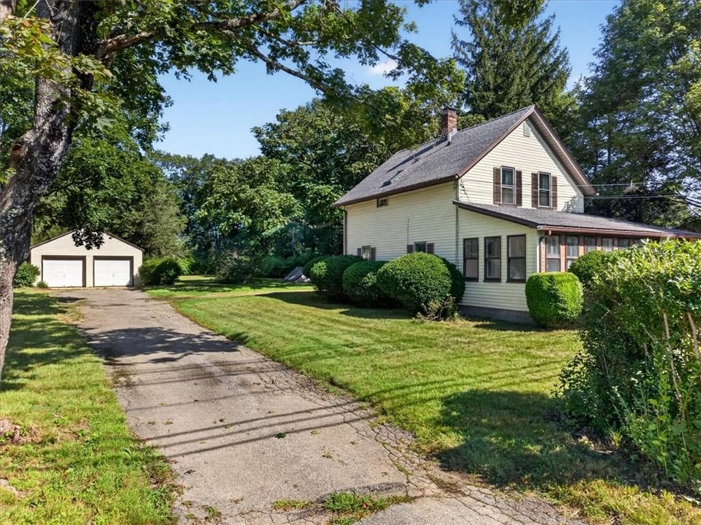 4055 South County Trail
