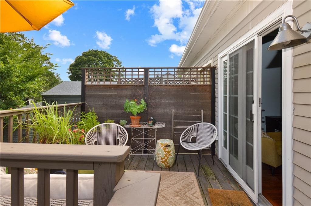 Condominium at 7 Bay View Avenue UNIT B, Bristol, photo 27 of 30
