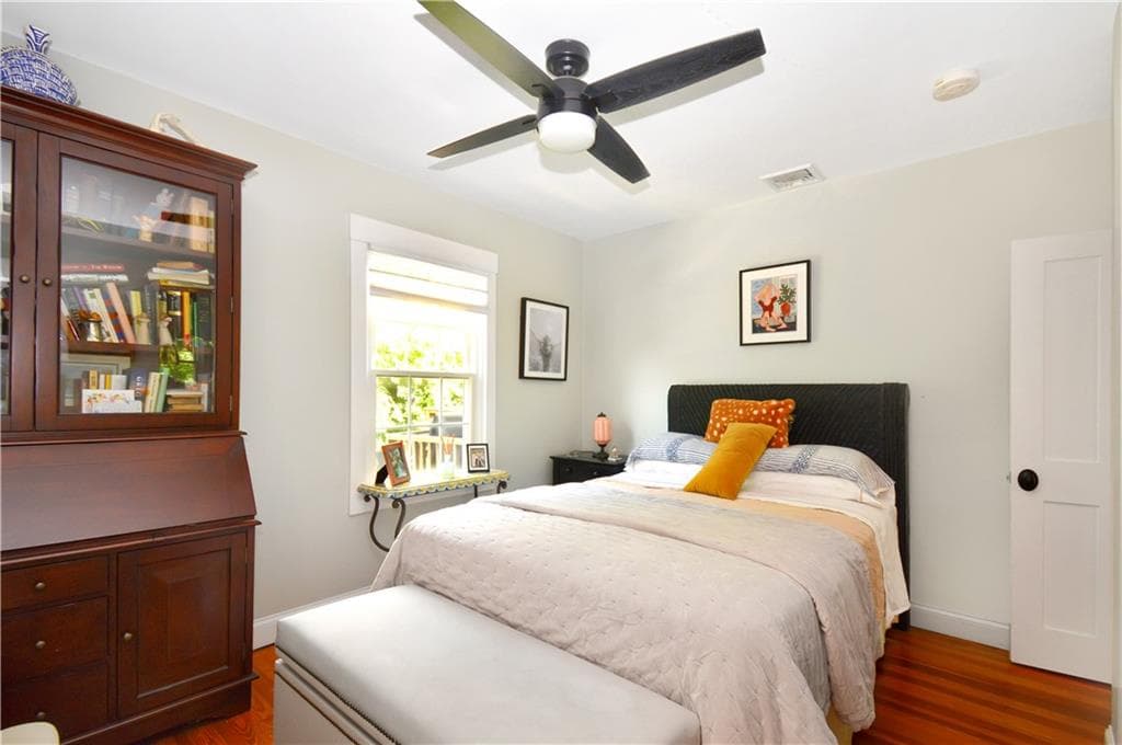 Condominium at 7 Bay View Avenue UNIT B, Bristol, photo 26 of 30