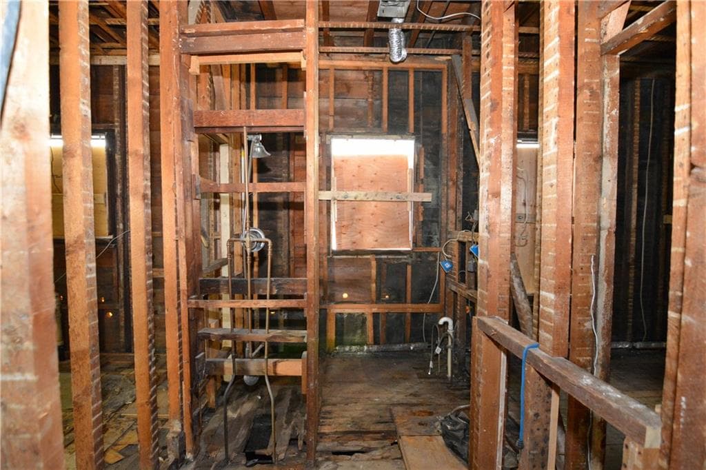 339 Pawtuxet Avenue photo 13