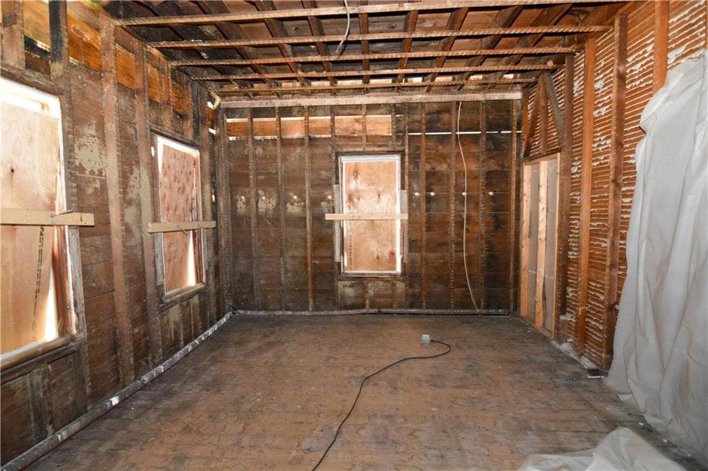 339 Pawtuxet Avenue photo 16