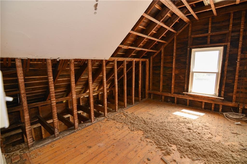 339 Pawtuxet Avenue photo 30