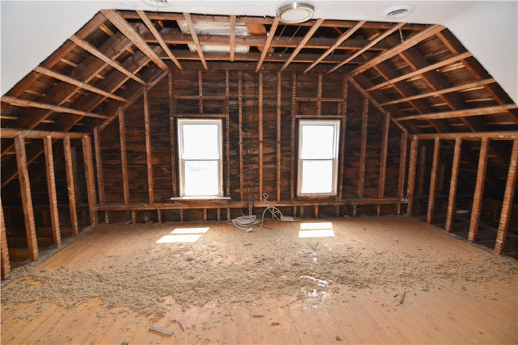 339 Pawtuxet Avenue photo 31
